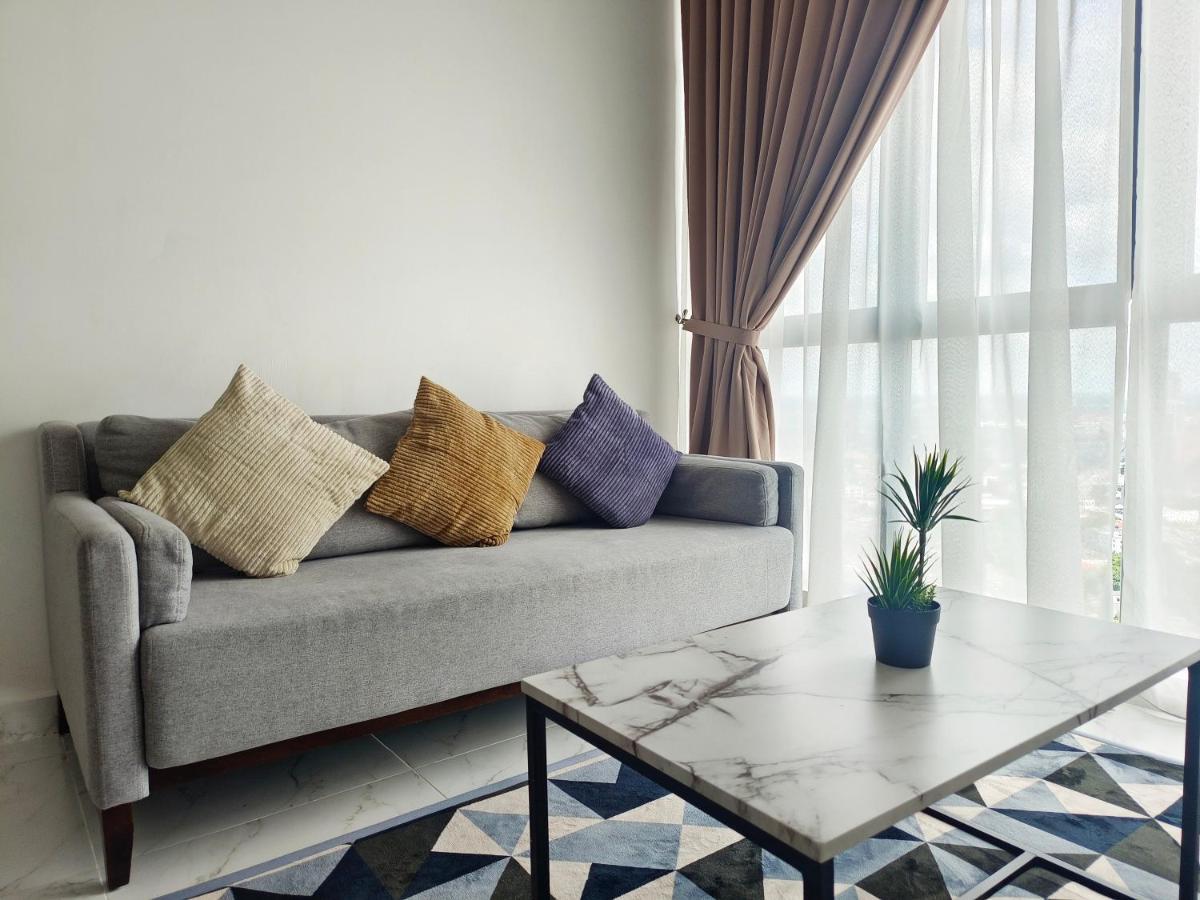 One Bedroom Troika Kota Bharu By Aghome, Modern Design Buitenkant foto