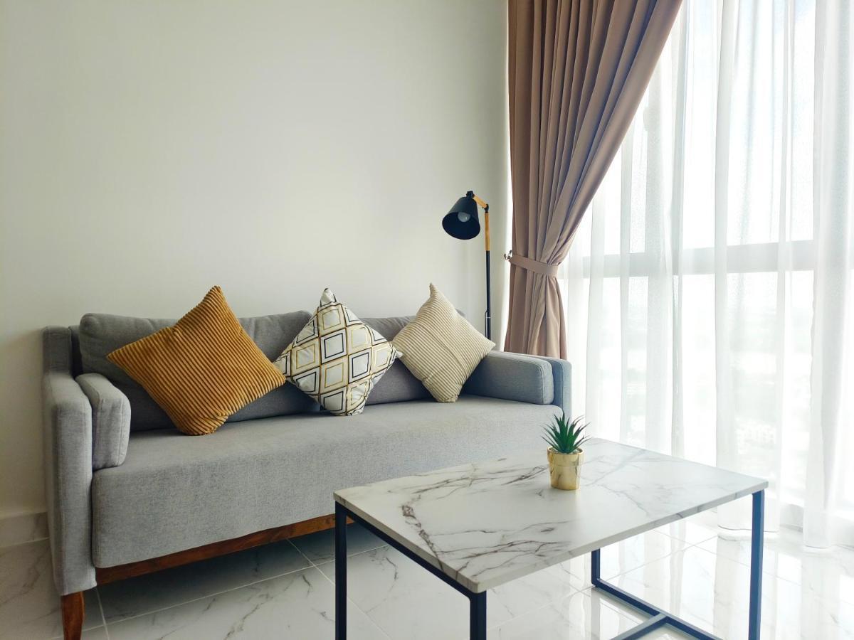 One Bedroom Troika Kota Bharu By Aghome, Modern Design Buitenkant foto
