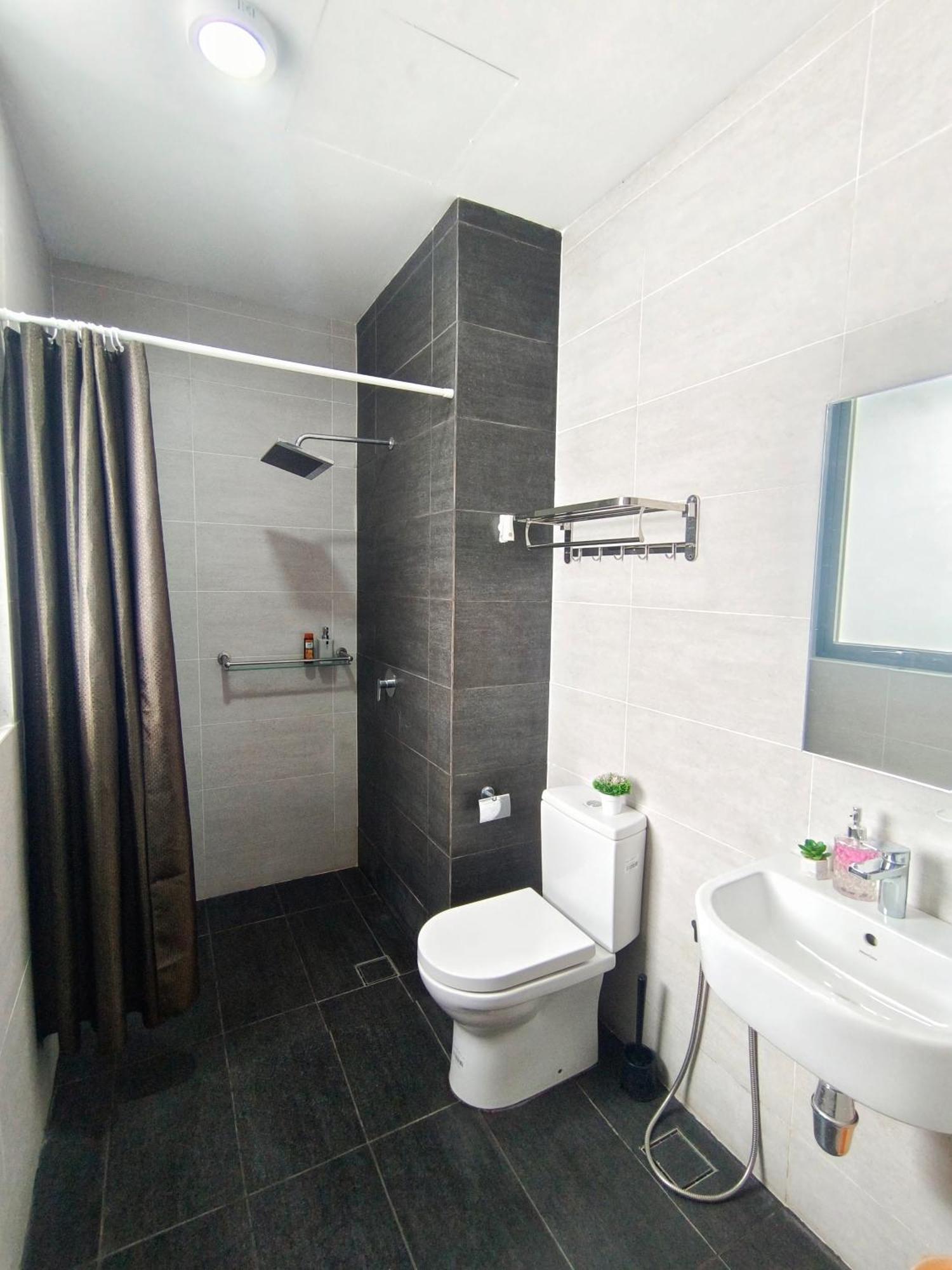 One Bedroom Troika Kota Bharu By Aghome, Modern Design Buitenkant foto